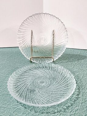 Arcoroc Seabreeze Swirl Salad Plates Set of 2 | 7” Clear Glass Spiral Pattern